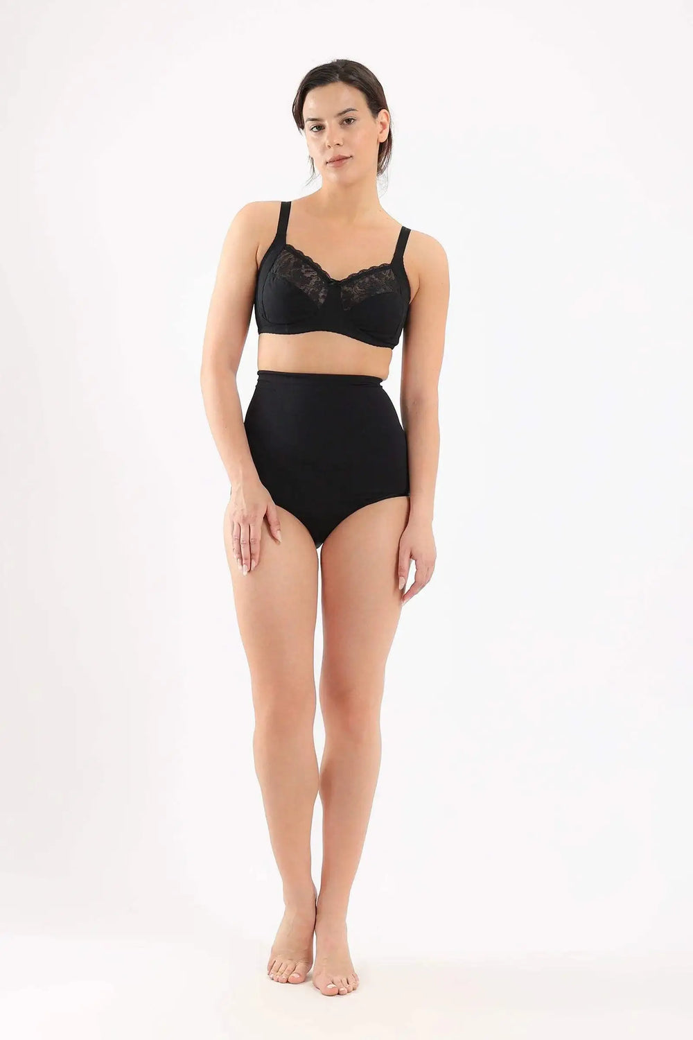 Non-Padded Bra with Lace - Carina - كارينا