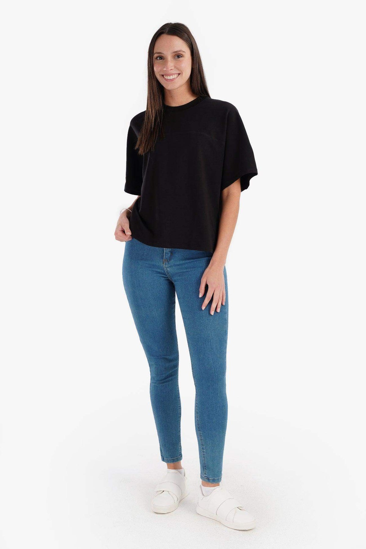 Relaxed Fit Basic T-Shirt - Carina - كارينا