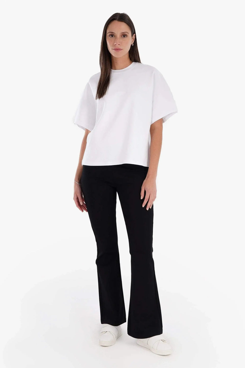 Relaxed Fit Basic T-Shirt - Carina - كارينا