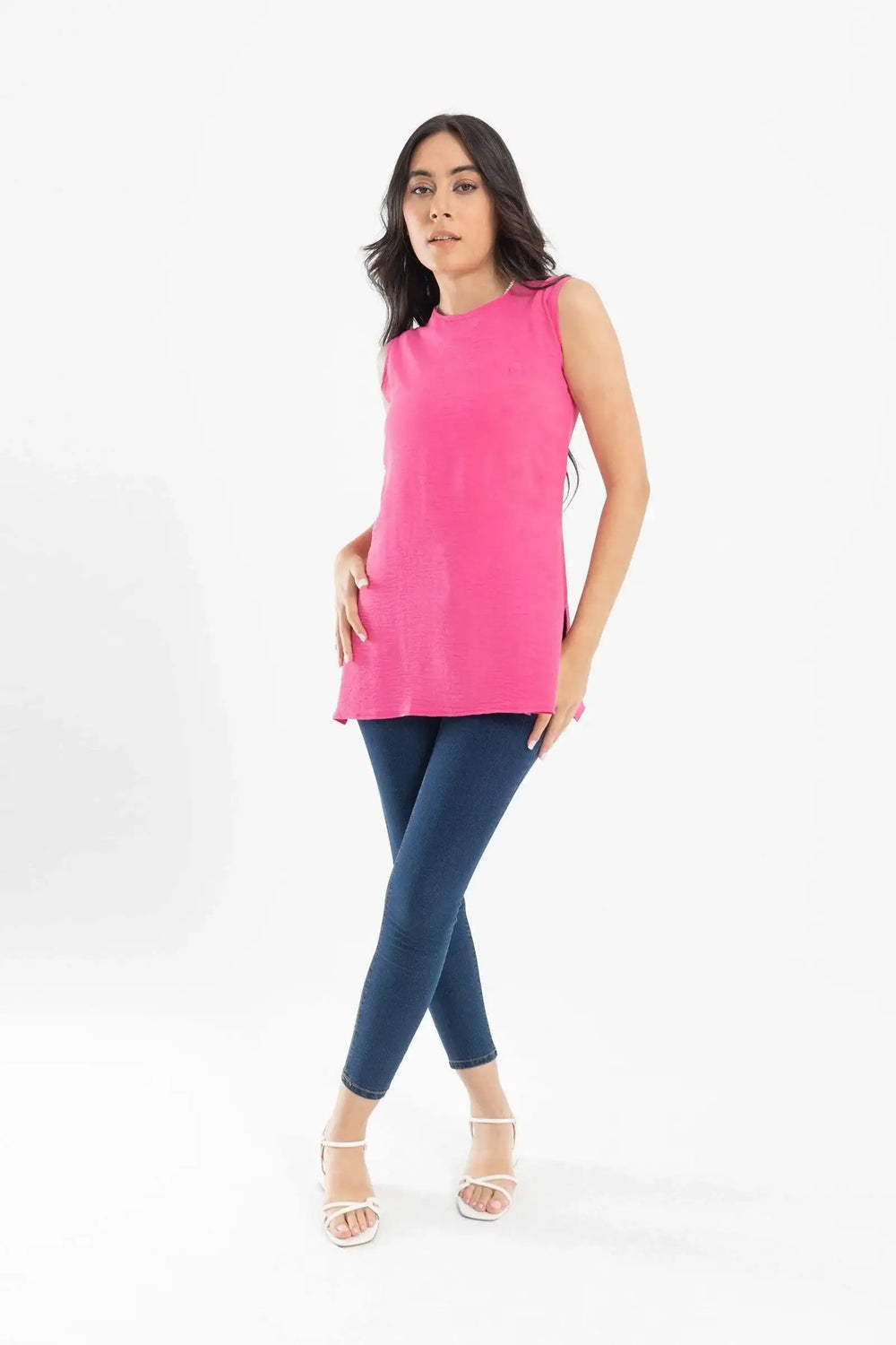 Sleeveless Plain Blouse - Carina - كارينا