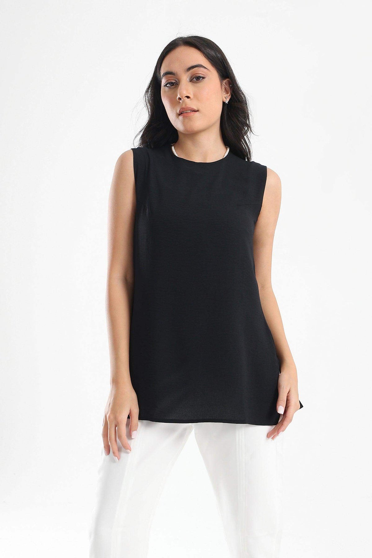 Sleeveless Plain Blouse - Carina - كارينا