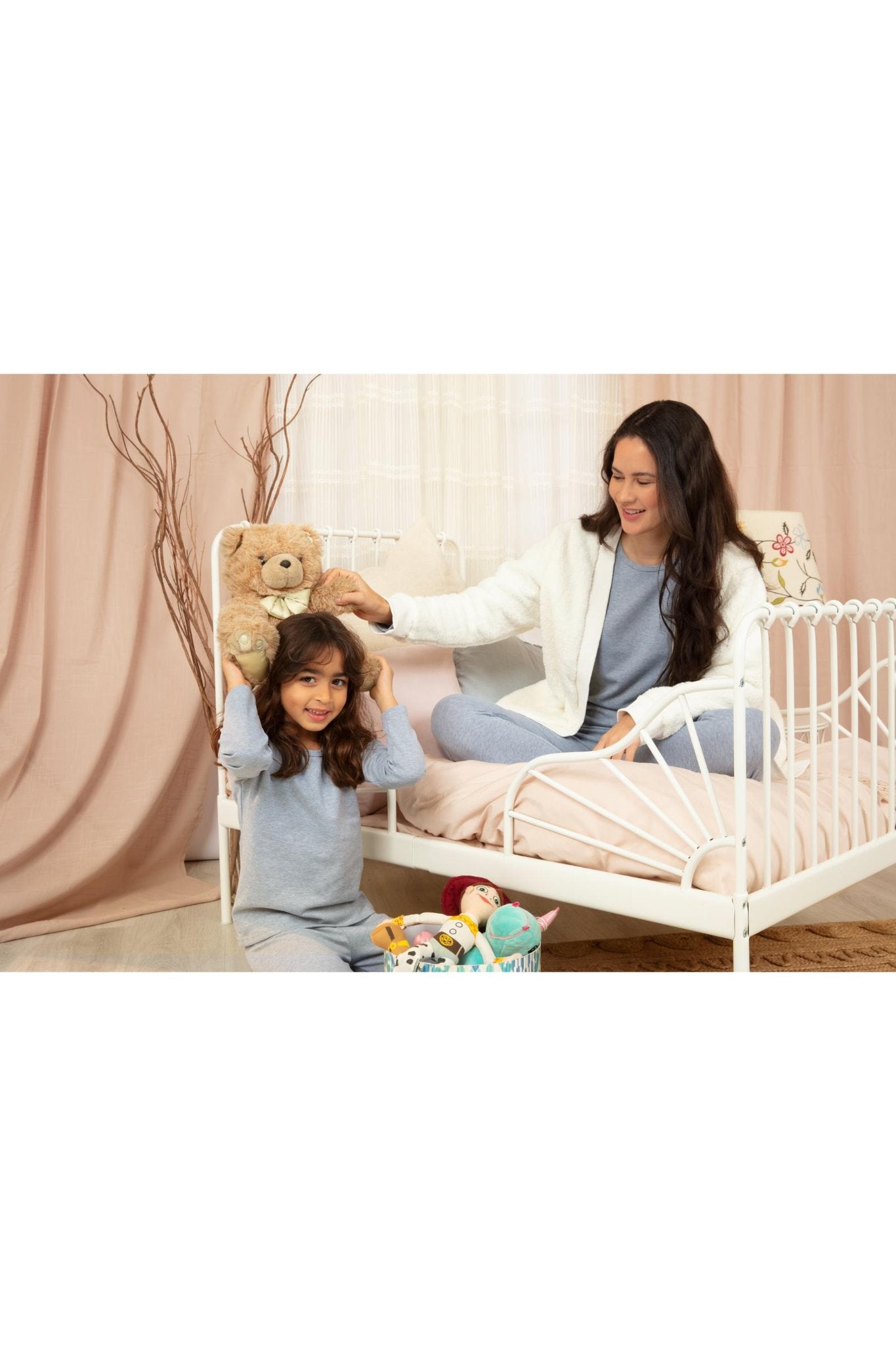 Mom & Daughter Grey Thermal Set