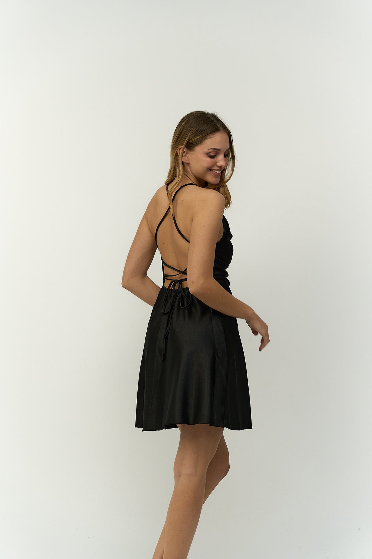 Black Crisscross Backless Nightgown