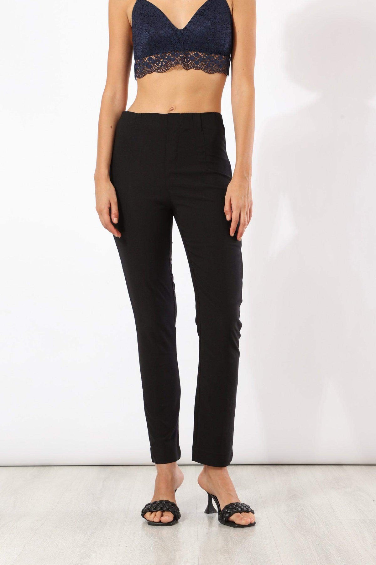 Black Pull On Pants - Carina - كارينا