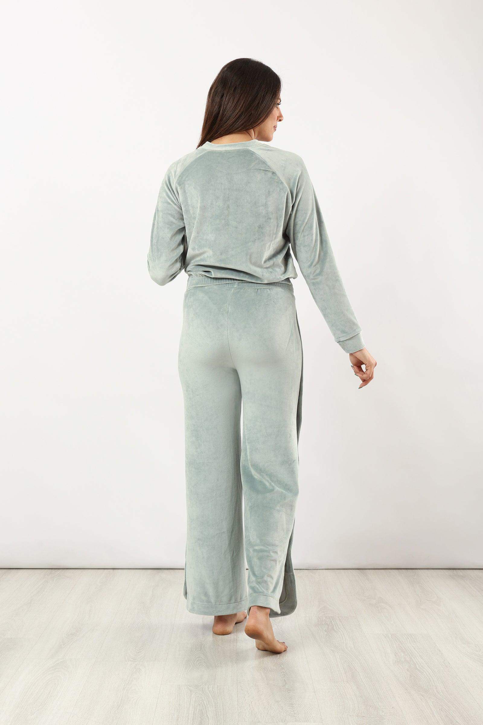 Plain Pyjama with Snap Closure - Carina - كارينا