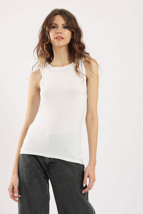 Sleeveless Crew Neck Top - Carina - كارينا