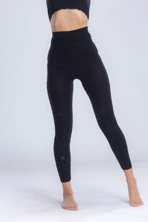 Textured Self Patterned Warm Leggings - Carina - كارينا