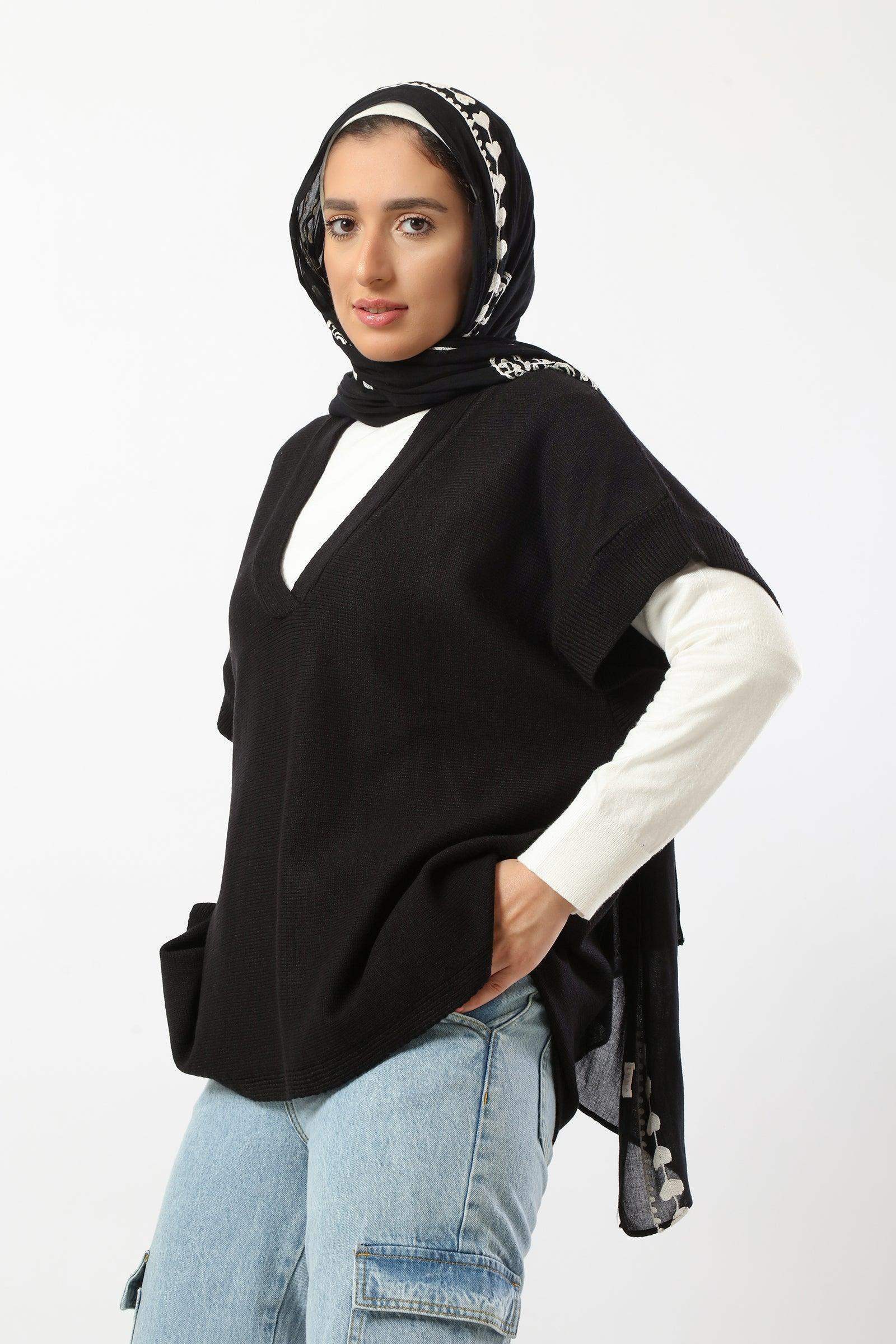 V-Neck Plain Poncho - Carina - كارينا