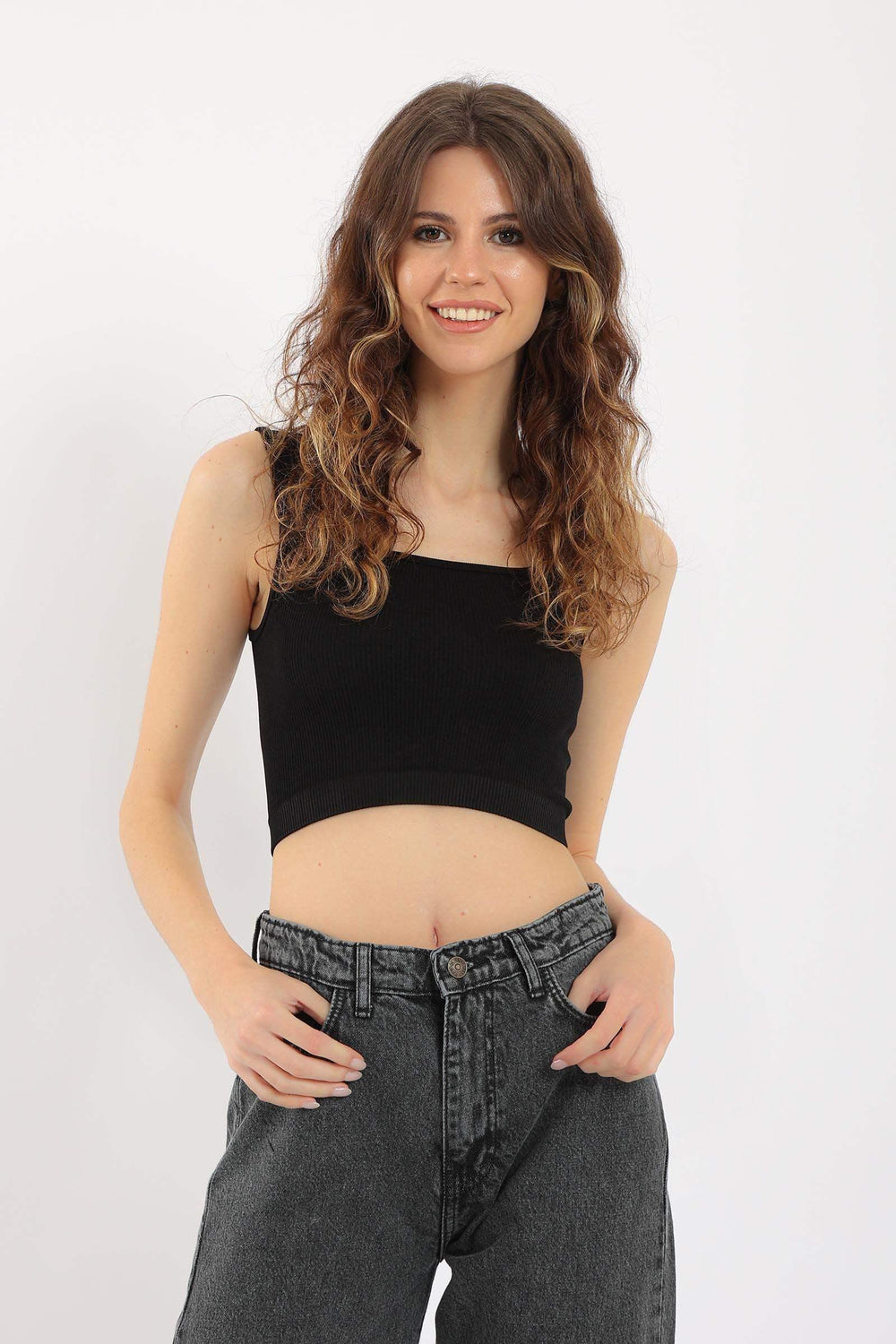 Wide Strap Crop Top - Carina - كارينا