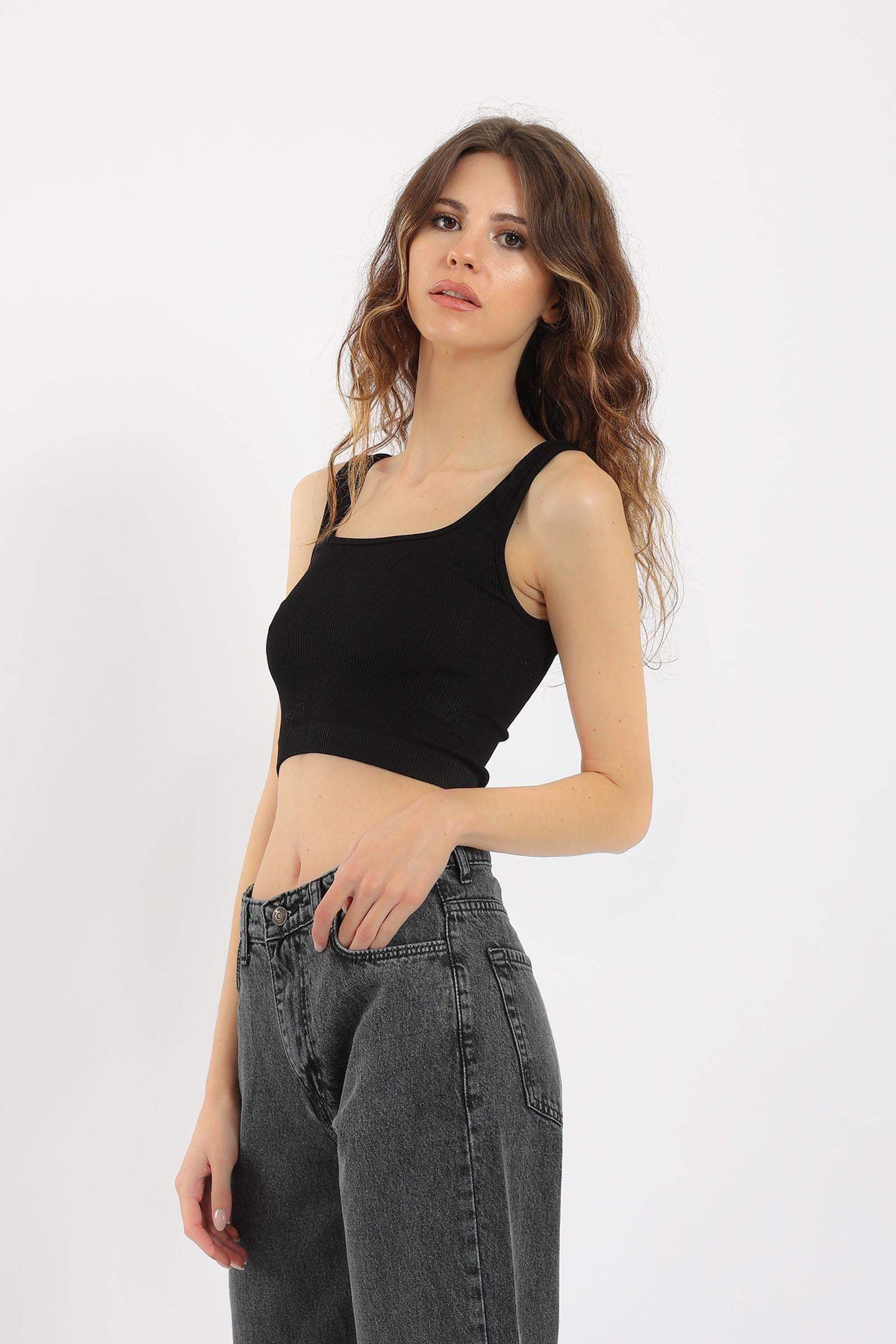 Wide Strap Crop Top - Carina - كارينا